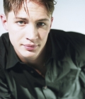 TomHardyOnline2002002.jpg