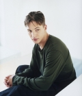 TomHardyOnline2002005.jpg