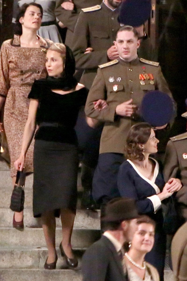 Child44OnSet001.jpg